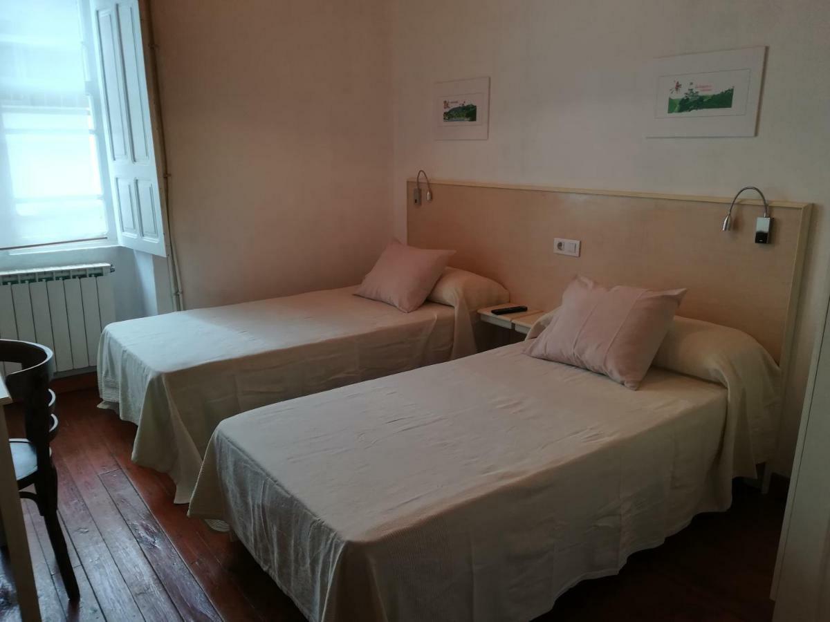 Casa Simon Ξενοδοχείο Triacastela Εξωτερικό φωτογραφία